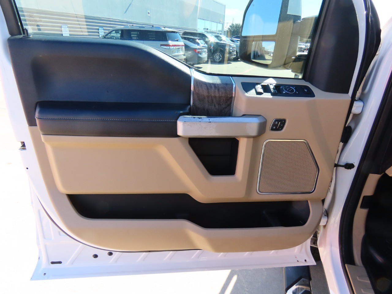 used 2017 Ford Super Duty F-250 SRW car, priced at $27,999