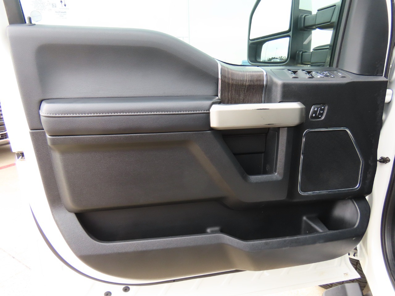 used 2020 Ford Super Duty F-250 SRW car, priced at $43,999