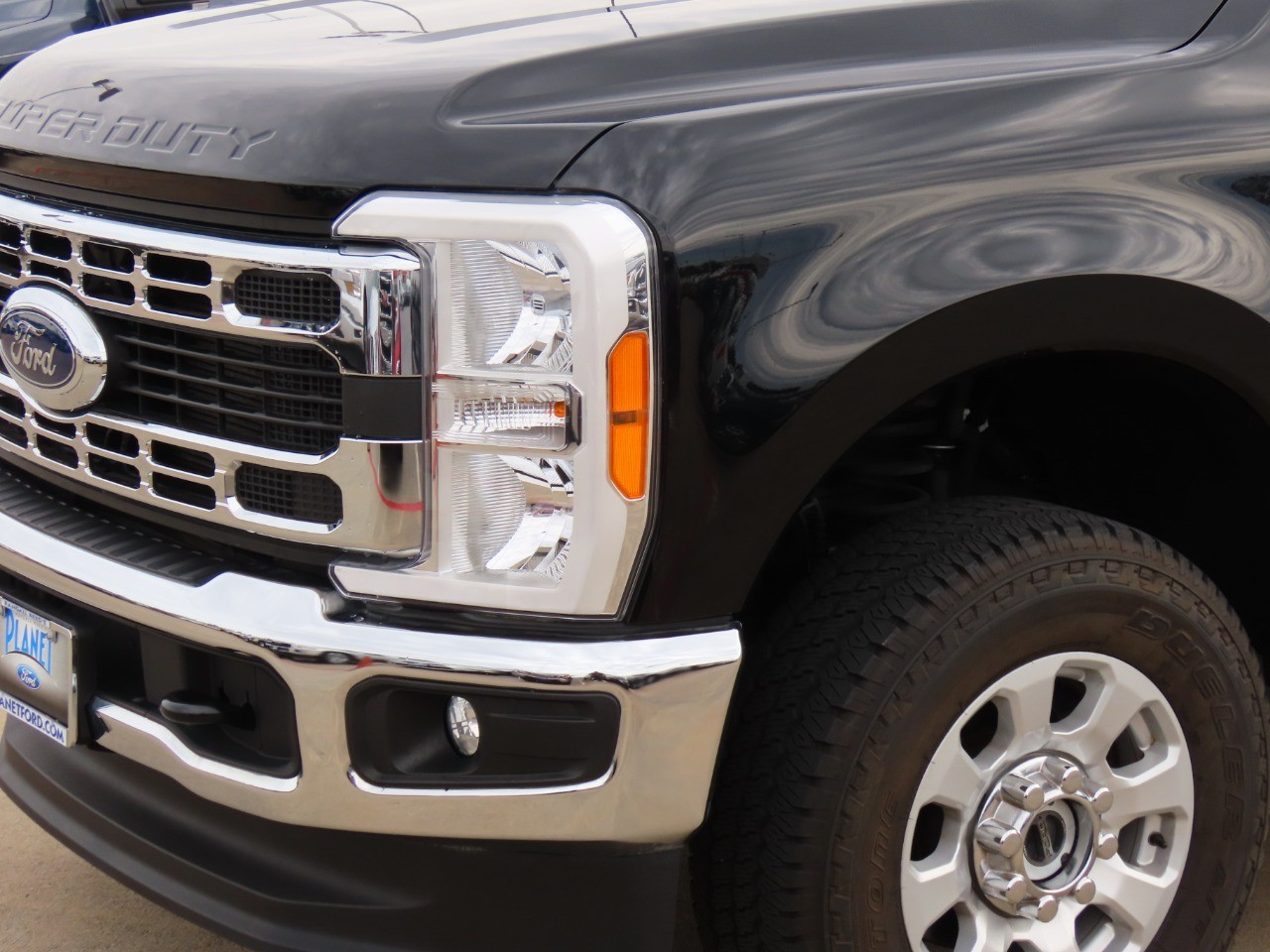 used 2023 Ford Super Duty F-350 SRW car, priced at $56,999