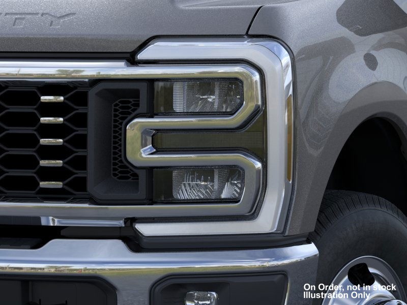 new 2025 Ford Super Duty F-350 DRW car
