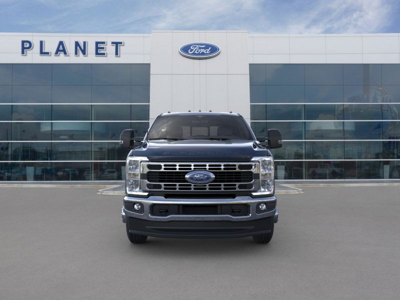 new 2025 Ford Super Duty F-350 DRW car, priced at $77,035