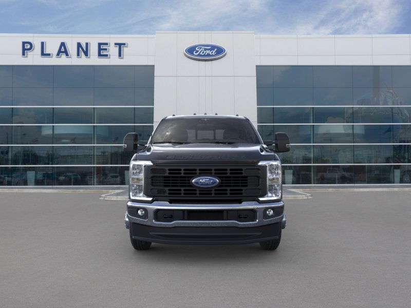 new 2024 Ford Super Duty F-350 DRW car, priced at $71,910