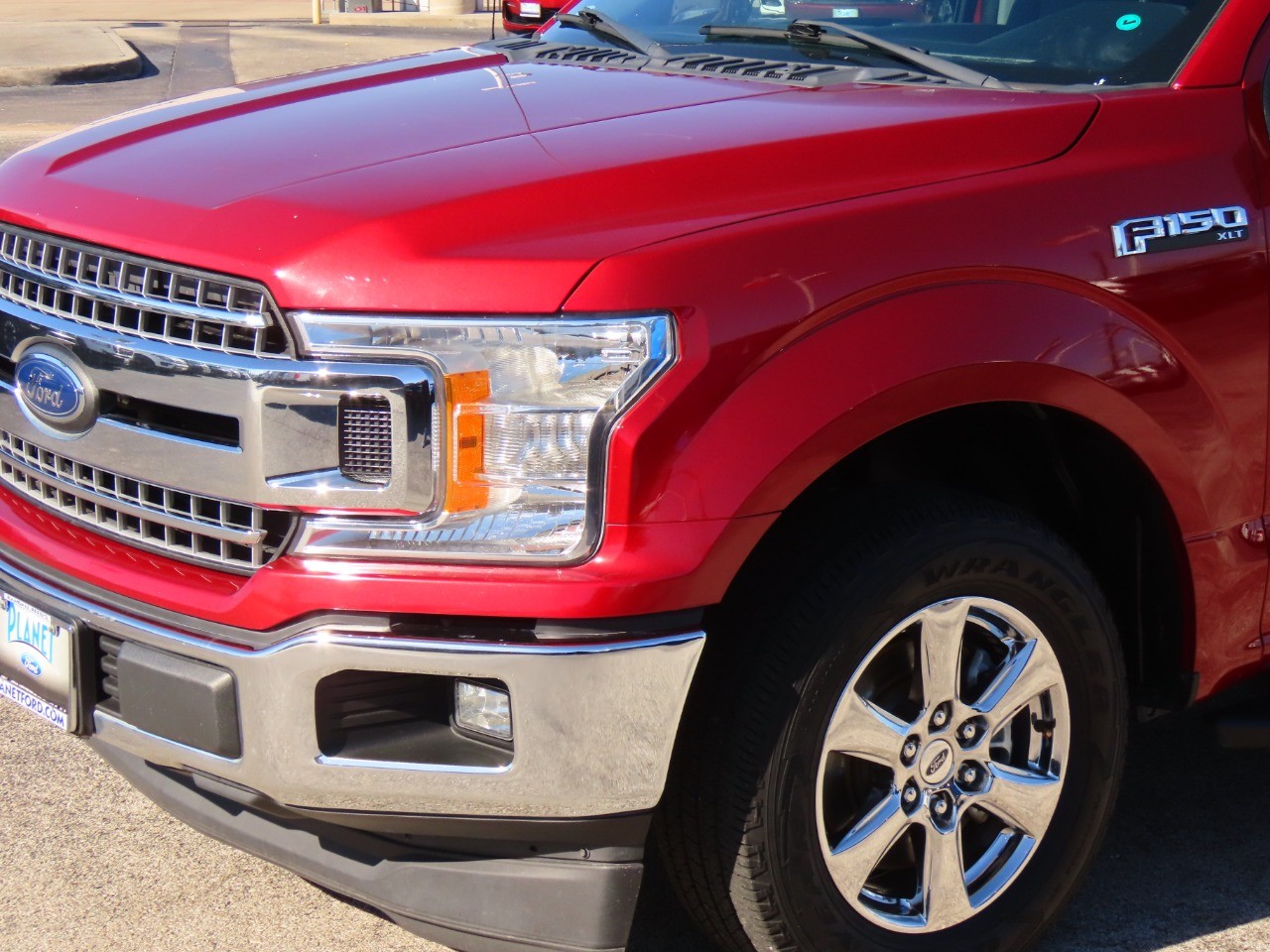 used 2019 Ford F-150 car, priced at $25,999