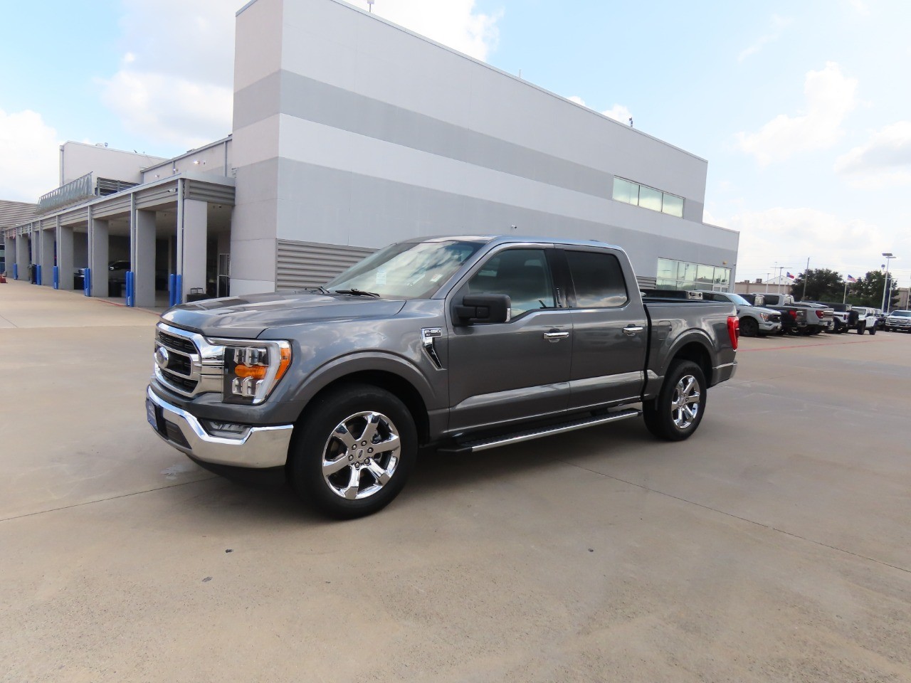 used 2021 Ford F-150 car, priced at $33,999