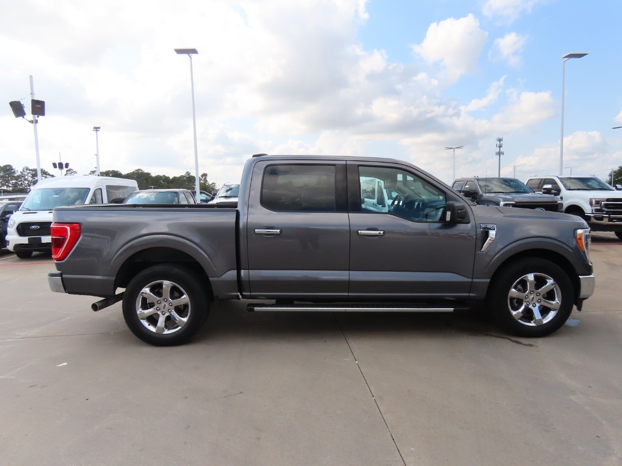 used 2021 Ford F-150 car, priced at $33,999