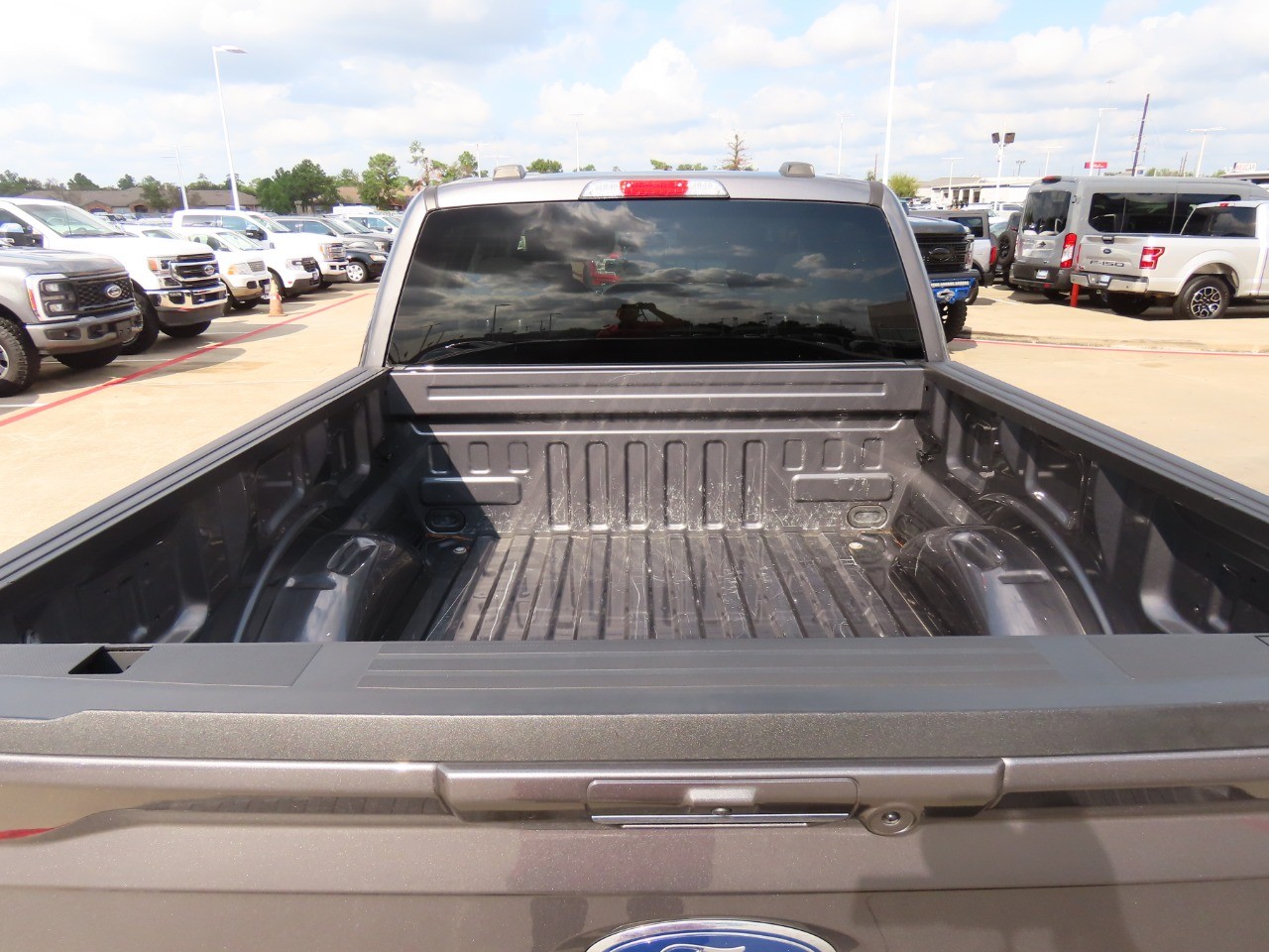 used 2021 Ford F-150 car, priced at $33,999