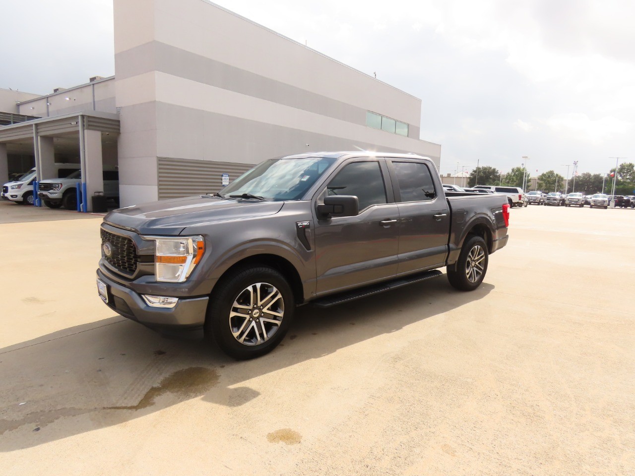 used 2021 Ford F-150 car, priced at $27,999