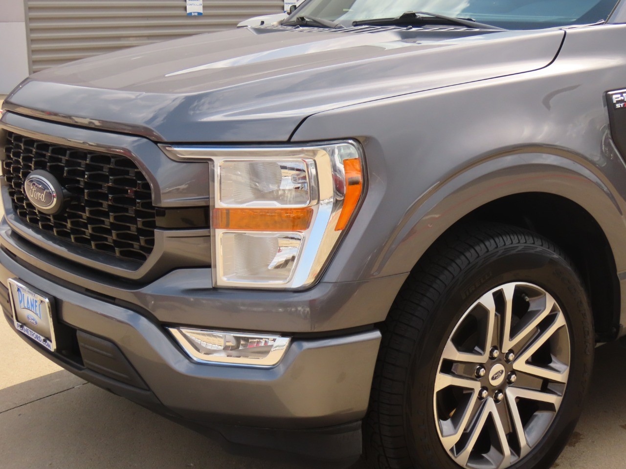 used 2021 Ford F-150 car, priced at $27,999