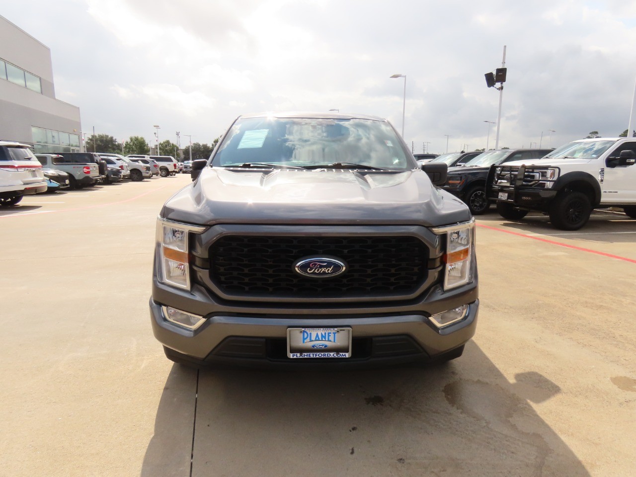 used 2021 Ford F-150 car, priced at $27,999