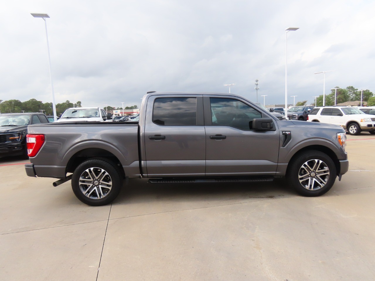 used 2021 Ford F-150 car, priced at $27,999