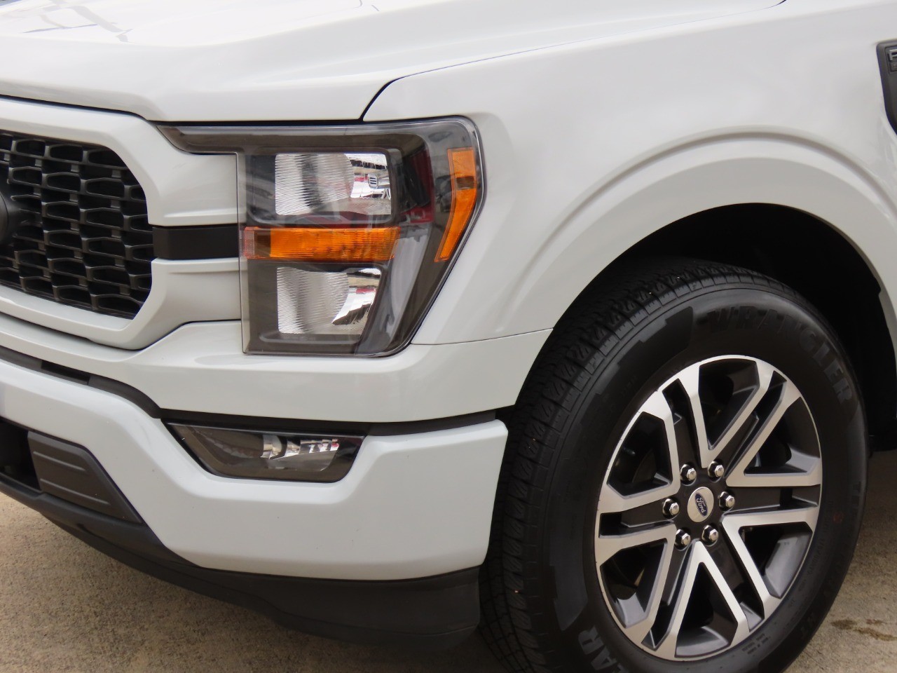 used 2023 Ford F-150 car, priced at $31,999