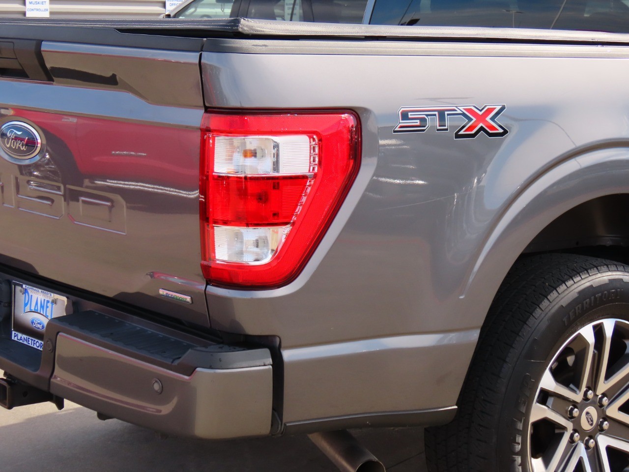 used 2021 Ford F-150 car, priced at $26,999