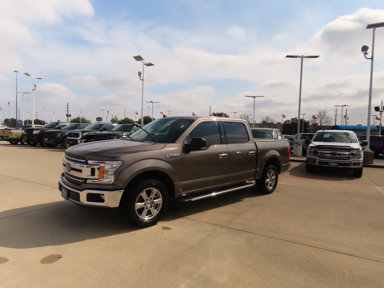 used 2020 Ford F-150 car, priced at $30,999