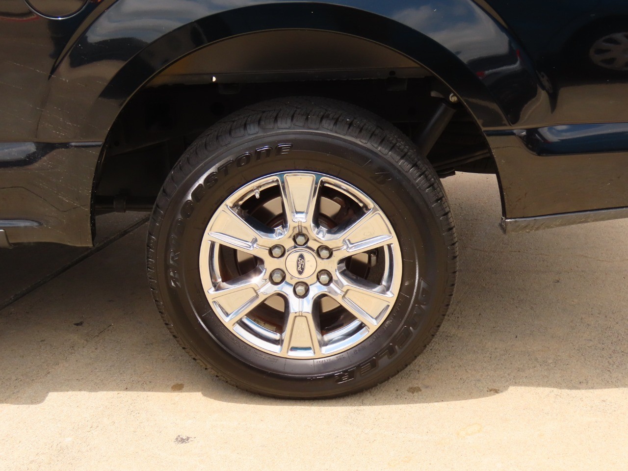 used 2016 Ford F-150 car, priced at $18,999