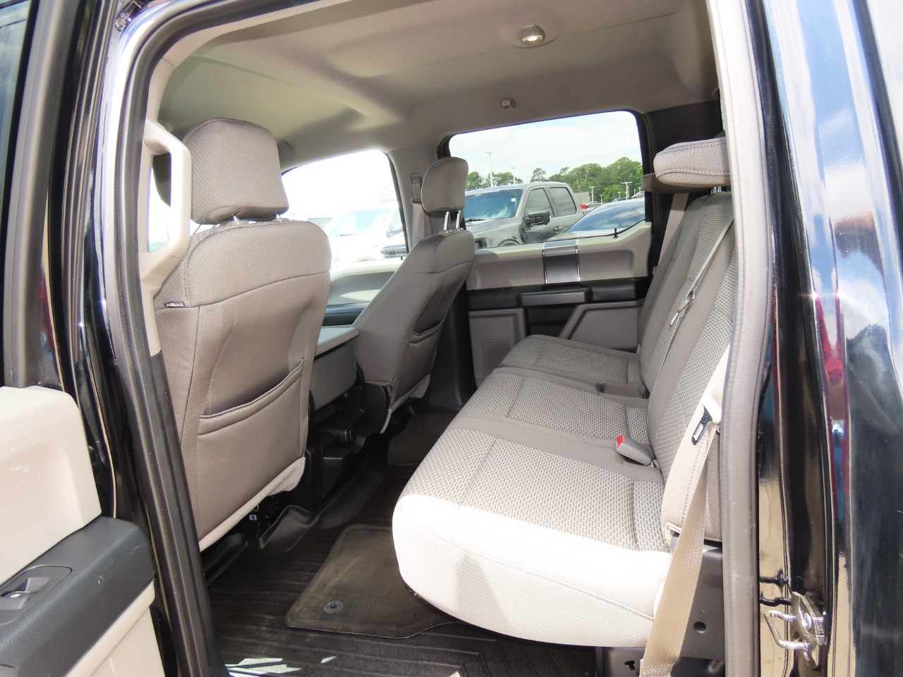 used 2016 Ford F-150 car, priced at $18,999
