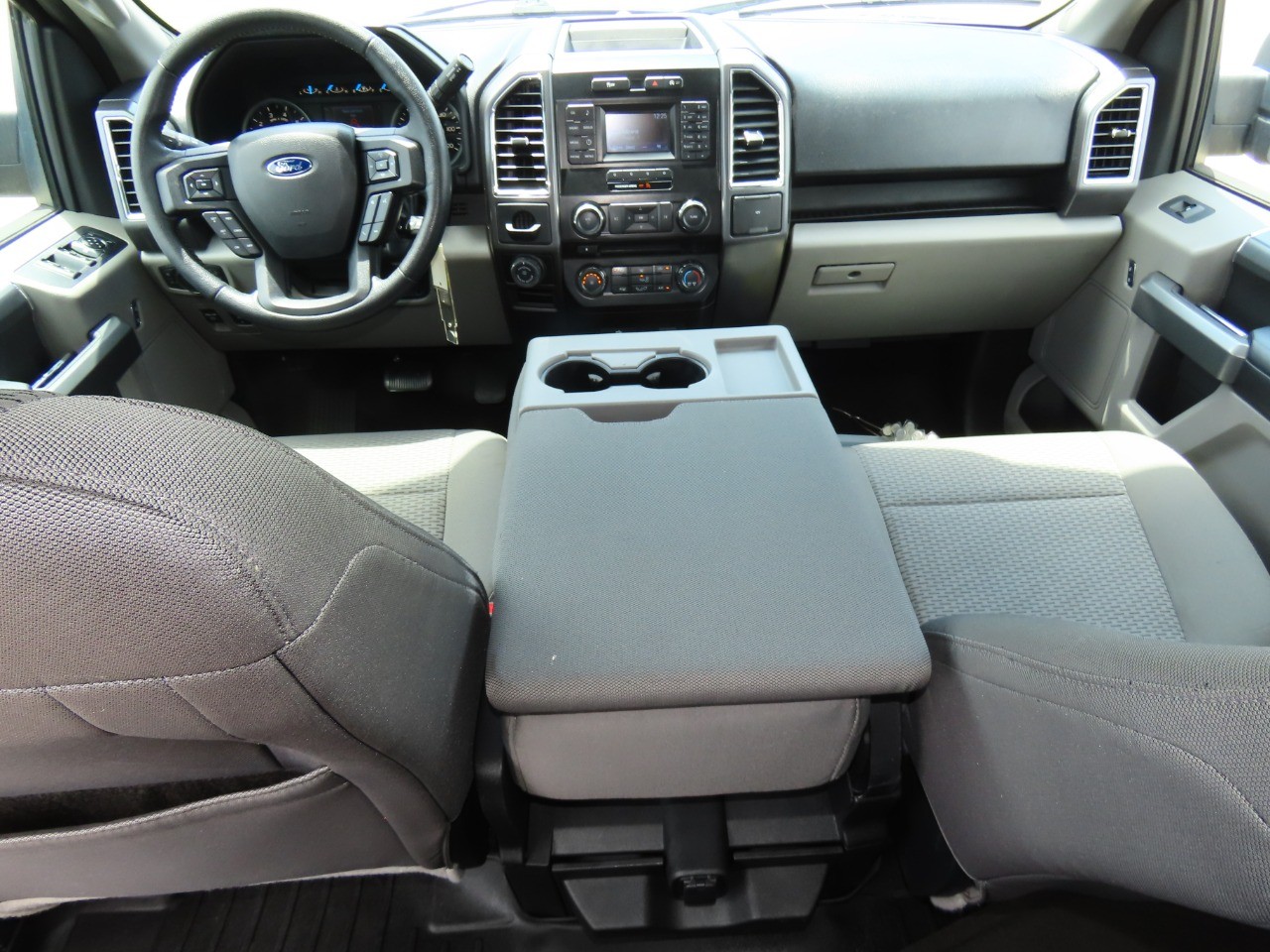 used 2016 Ford F-150 car, priced at $18,999