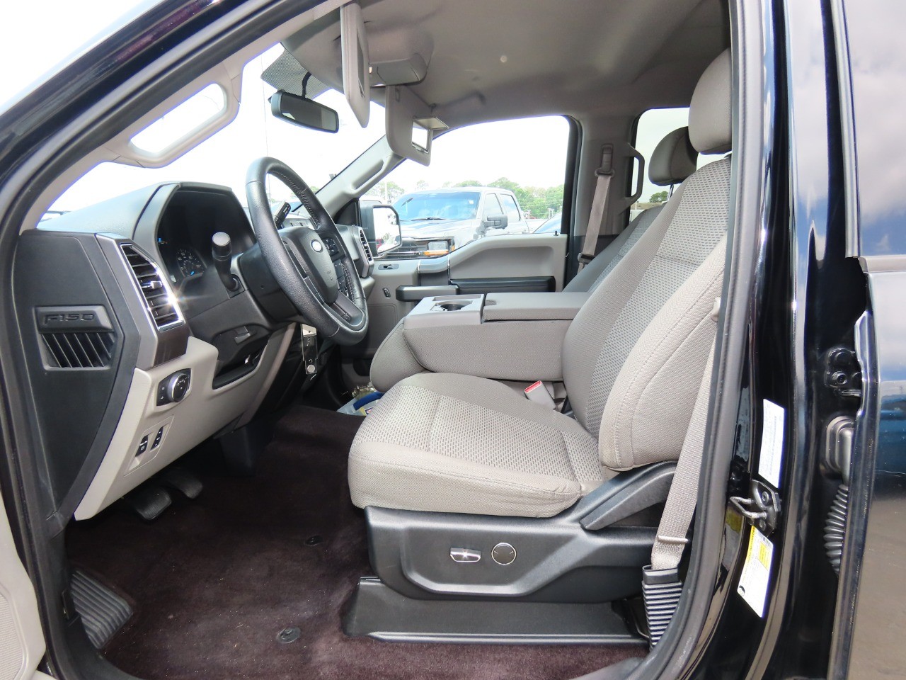 used 2016 Ford F-150 car, priced at $18,999