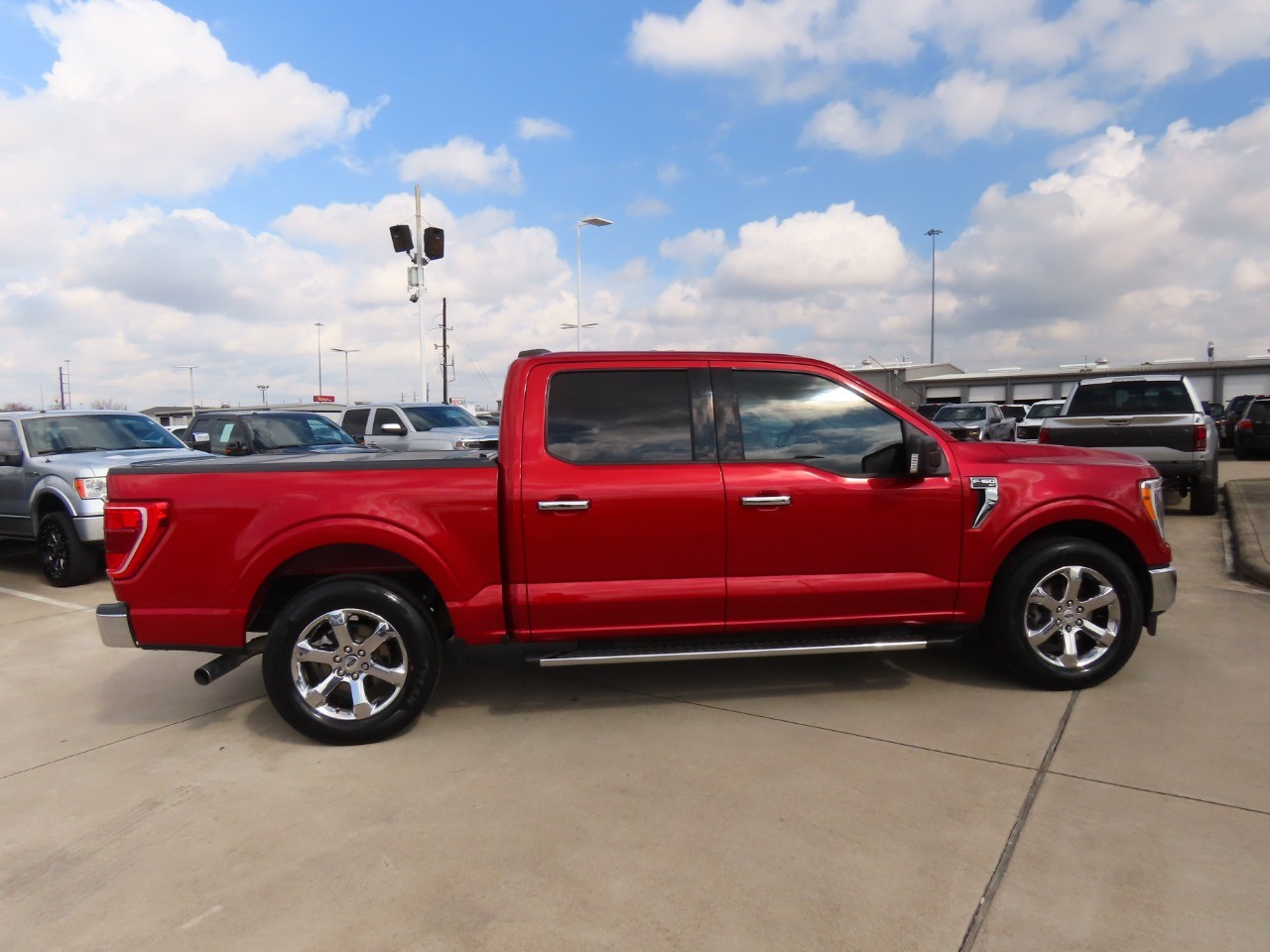 used 2021 Ford F-150 car, priced at $27,999