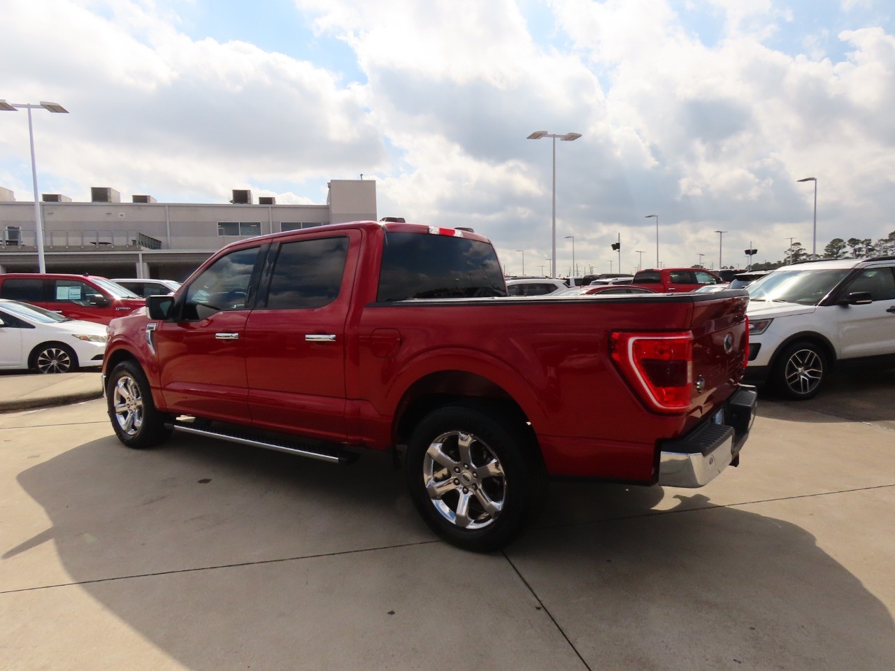 used 2021 Ford F-150 car, priced at $27,999