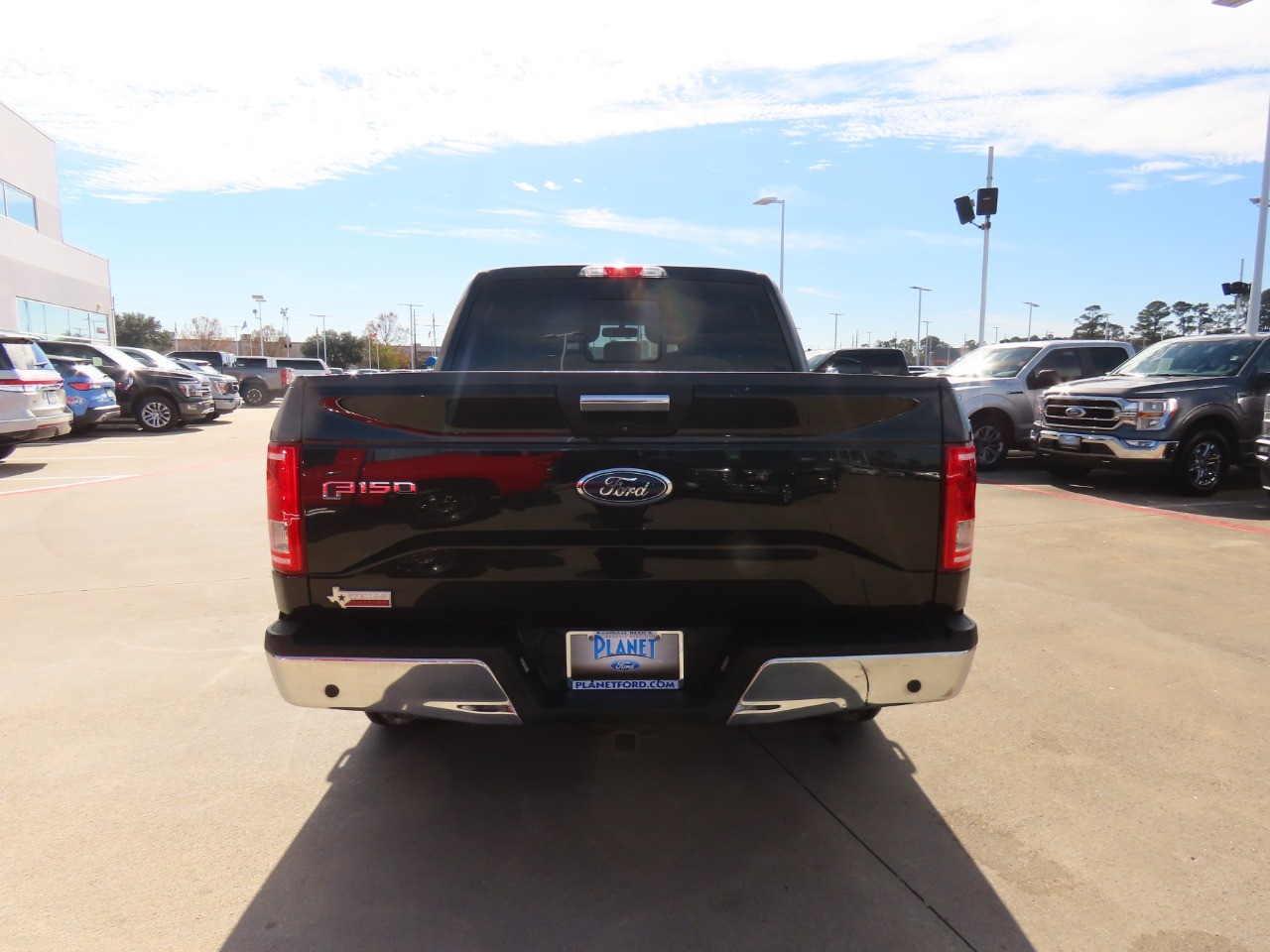 used 2015 Ford F-150 car, priced at $24,999