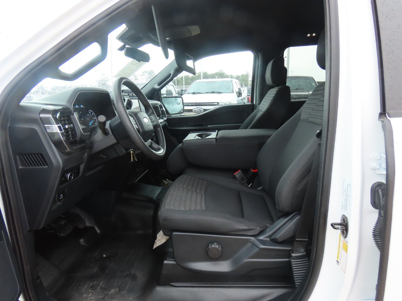 used 2023 Ford F-150 car, priced at $31,999