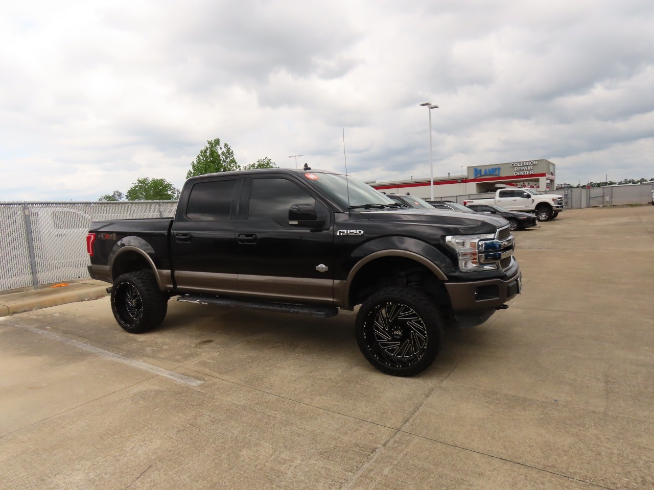 used 2019 Ford F-150 car, priced at $33,999