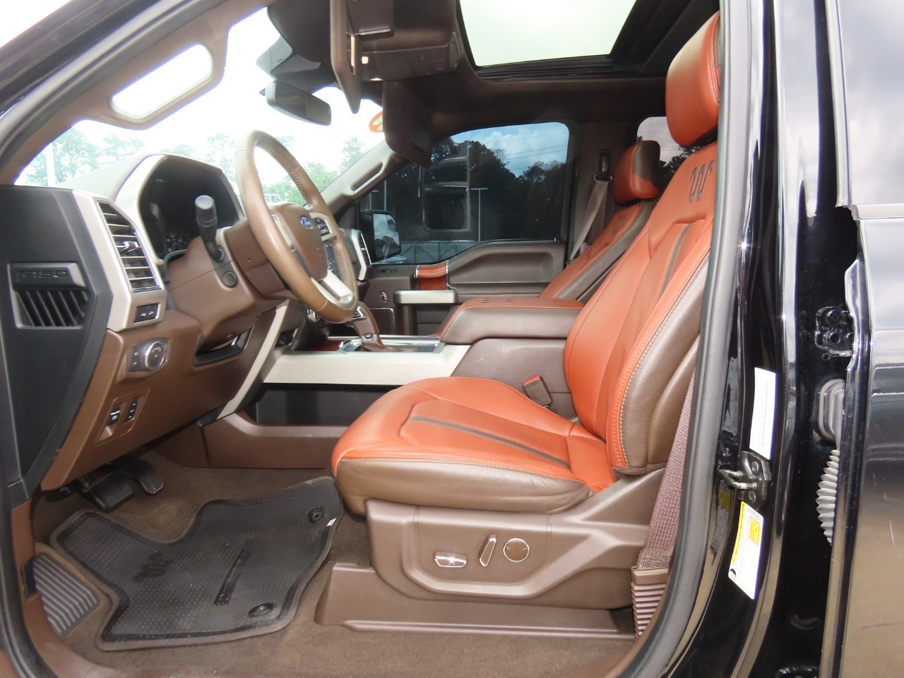 used 2019 Ford F-150 car, priced at $33,999