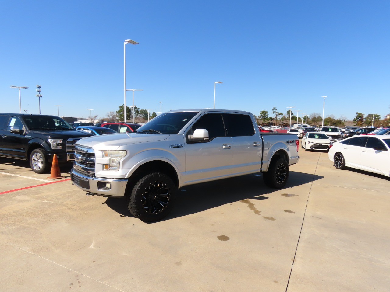 used 2016 Ford F-150 car, priced at $19,999