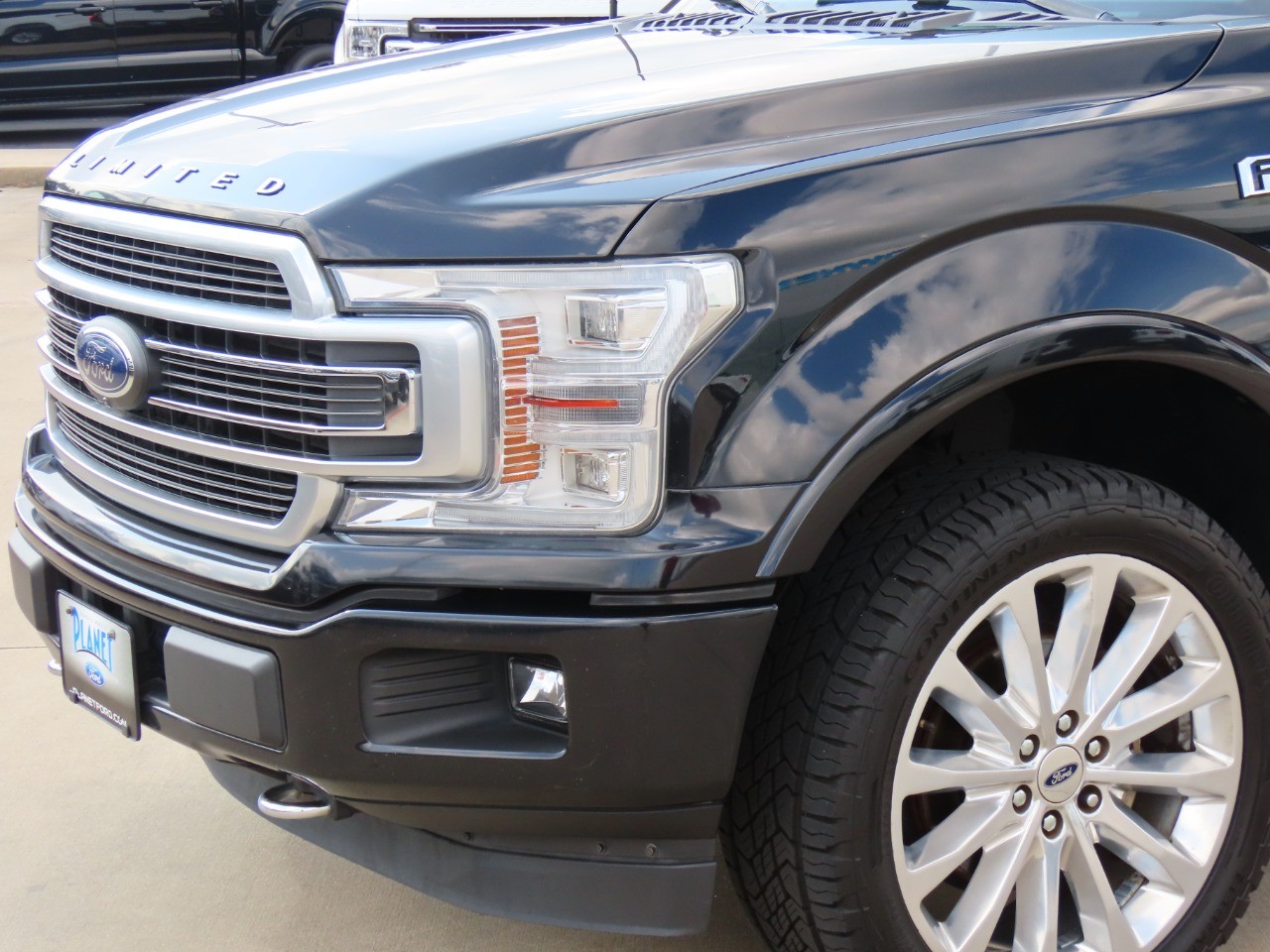 used 2018 Ford F-150 car, priced at $24,999