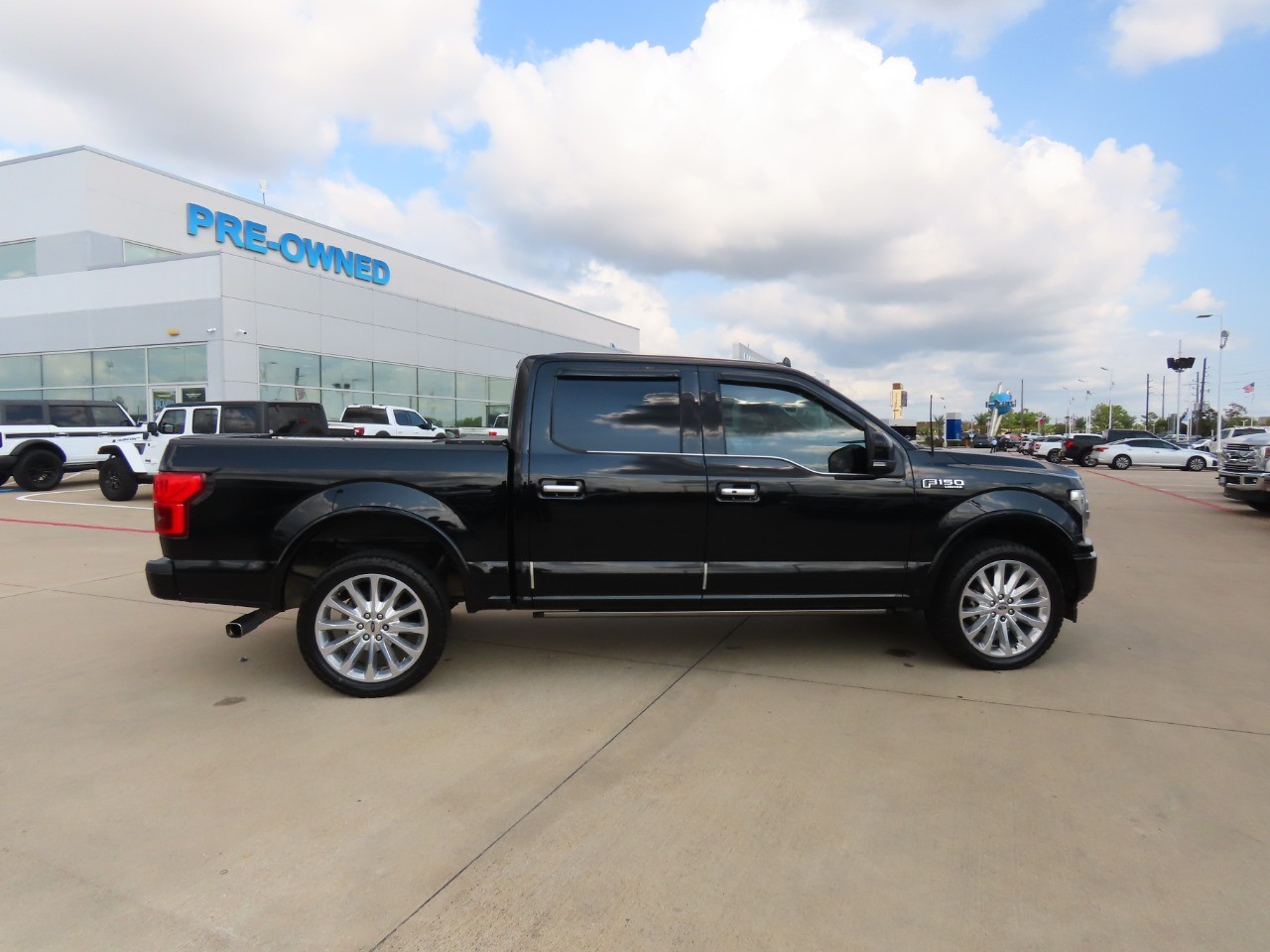 used 2018 Ford F-150 car, priced at $24,999