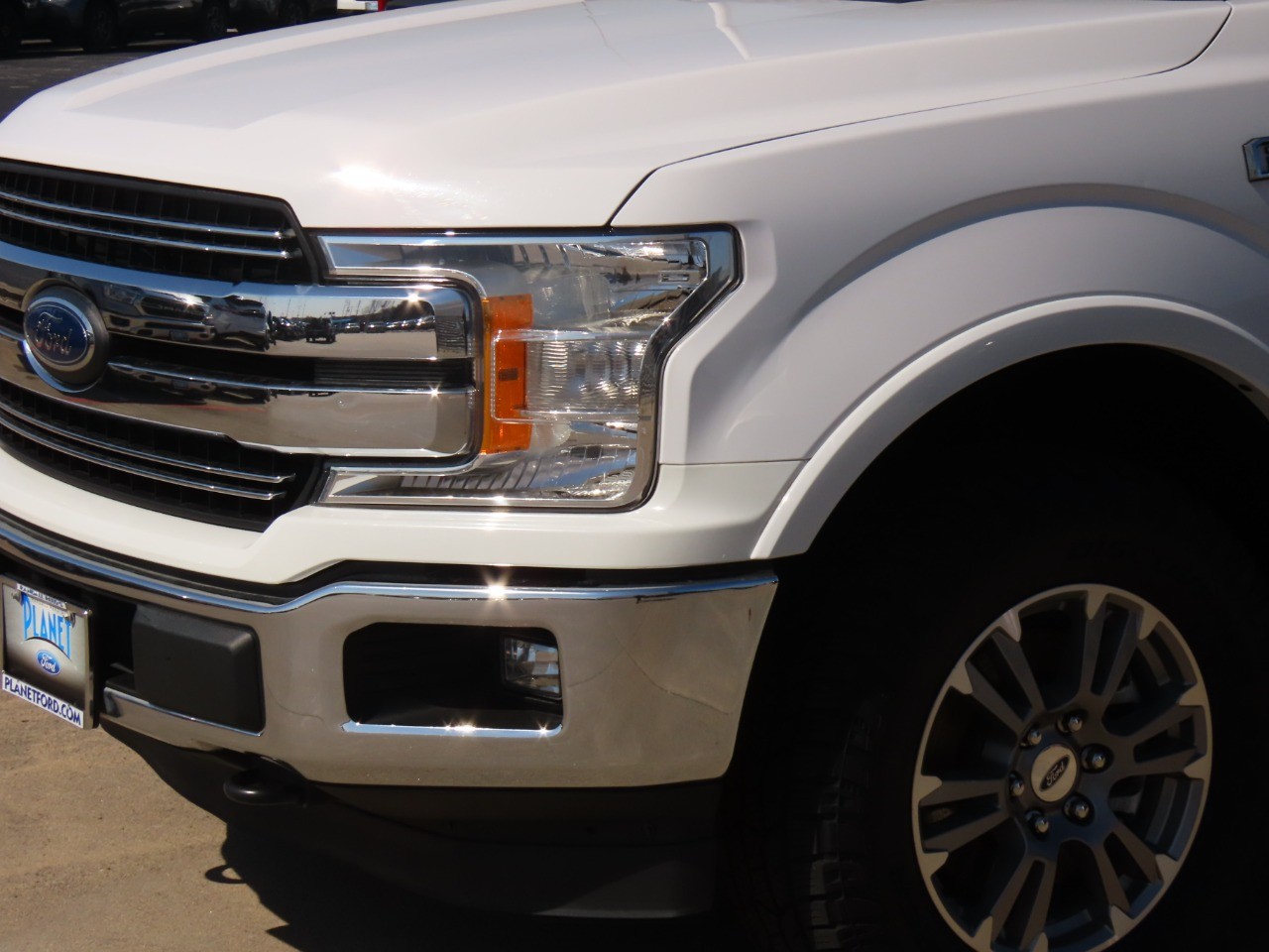 used 2019 Ford F-150 car, priced at $31,999