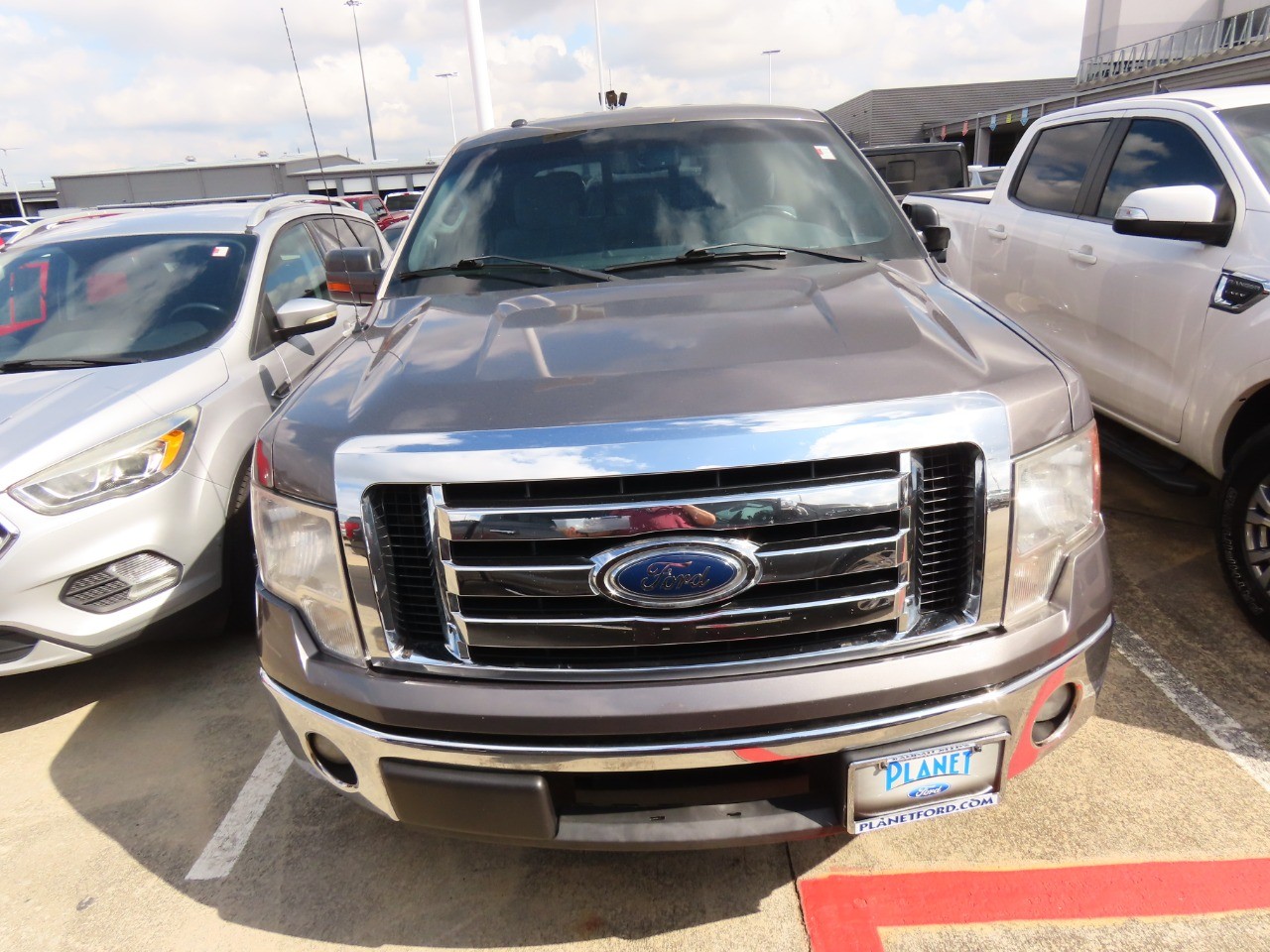 used 2013 Ford F-150 car, priced at $8,999