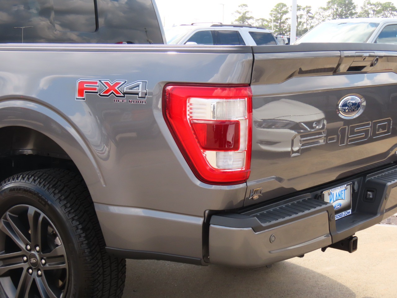 used 2022 Ford F-150 car, priced at $39,999