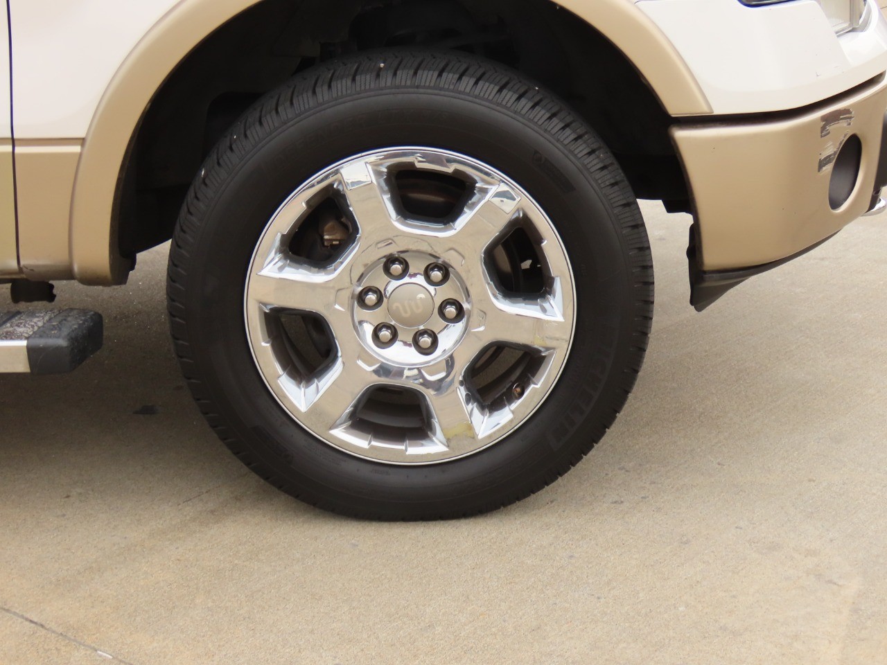 used 2013 Ford F-150 car, priced at $15,999