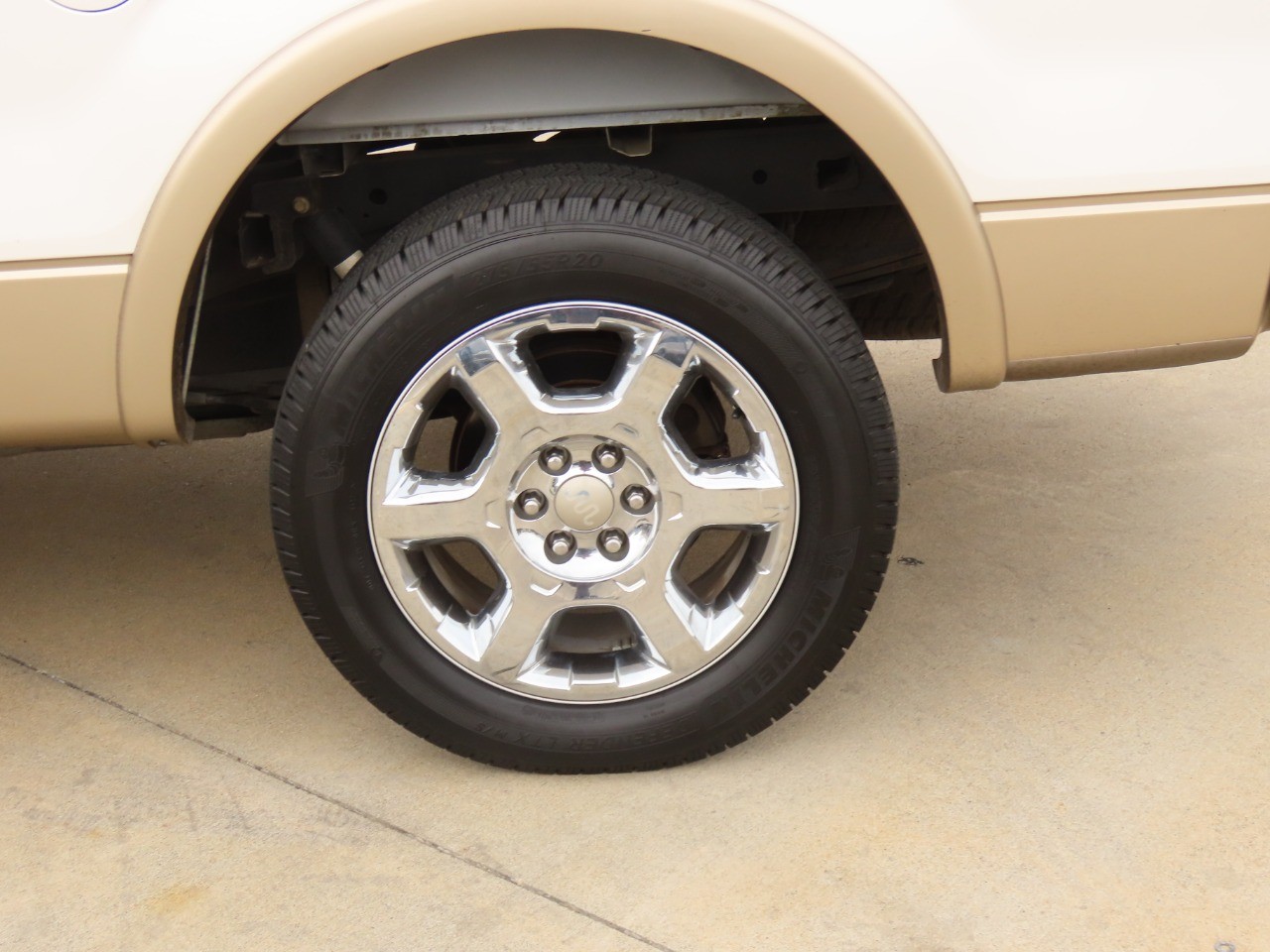 used 2013 Ford F-150 car, priced at $15,999
