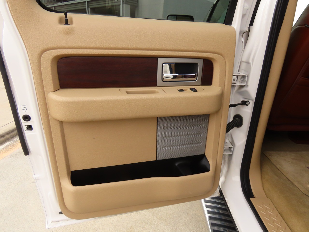 used 2013 Ford F-150 car, priced at $15,999