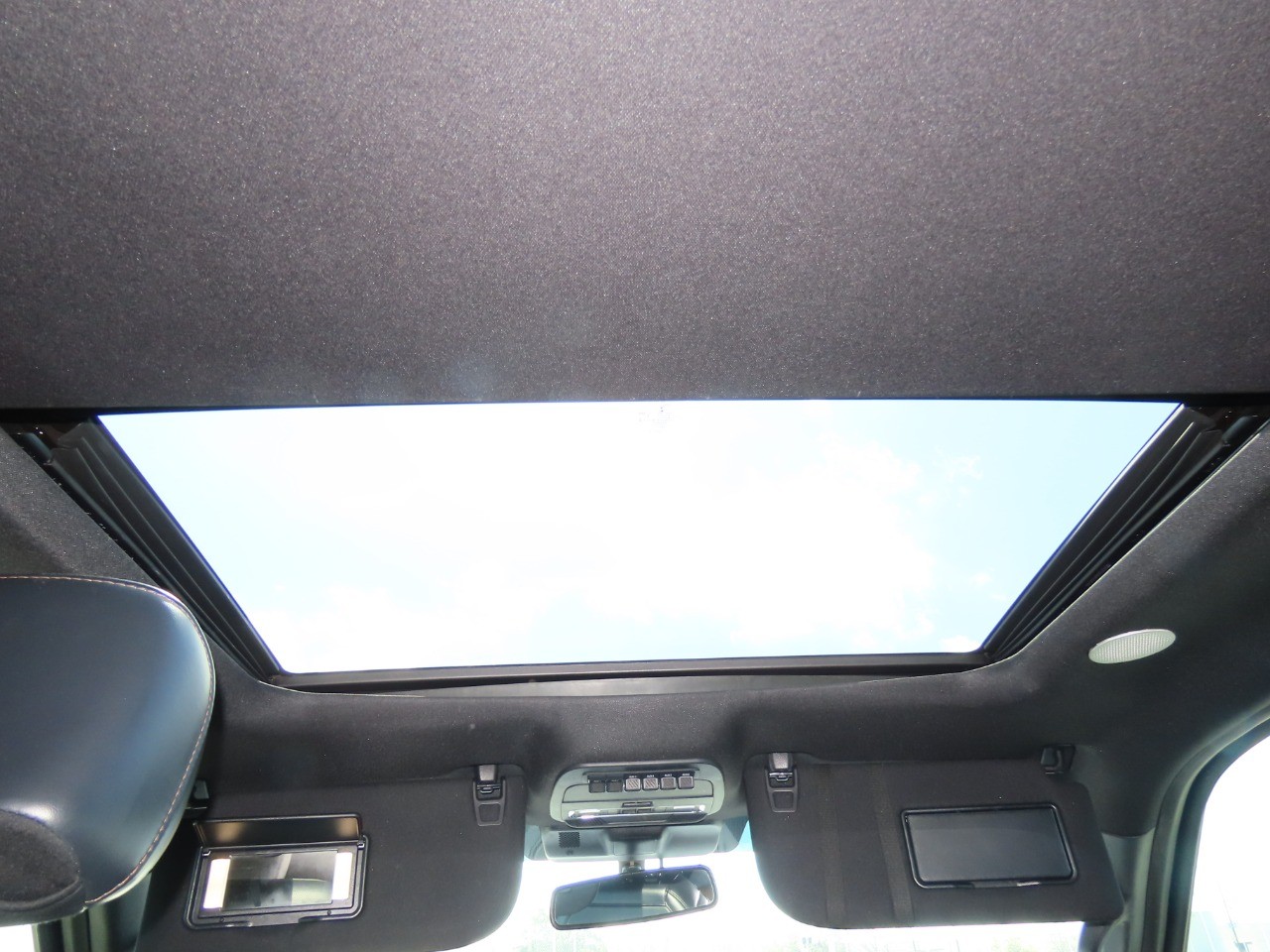 used 2022 Ford F-150 car, priced at $62,999