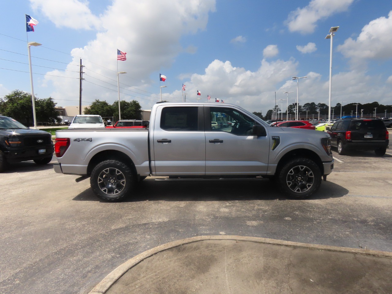 new 2024 Ford F-150 car, priced at $61,595