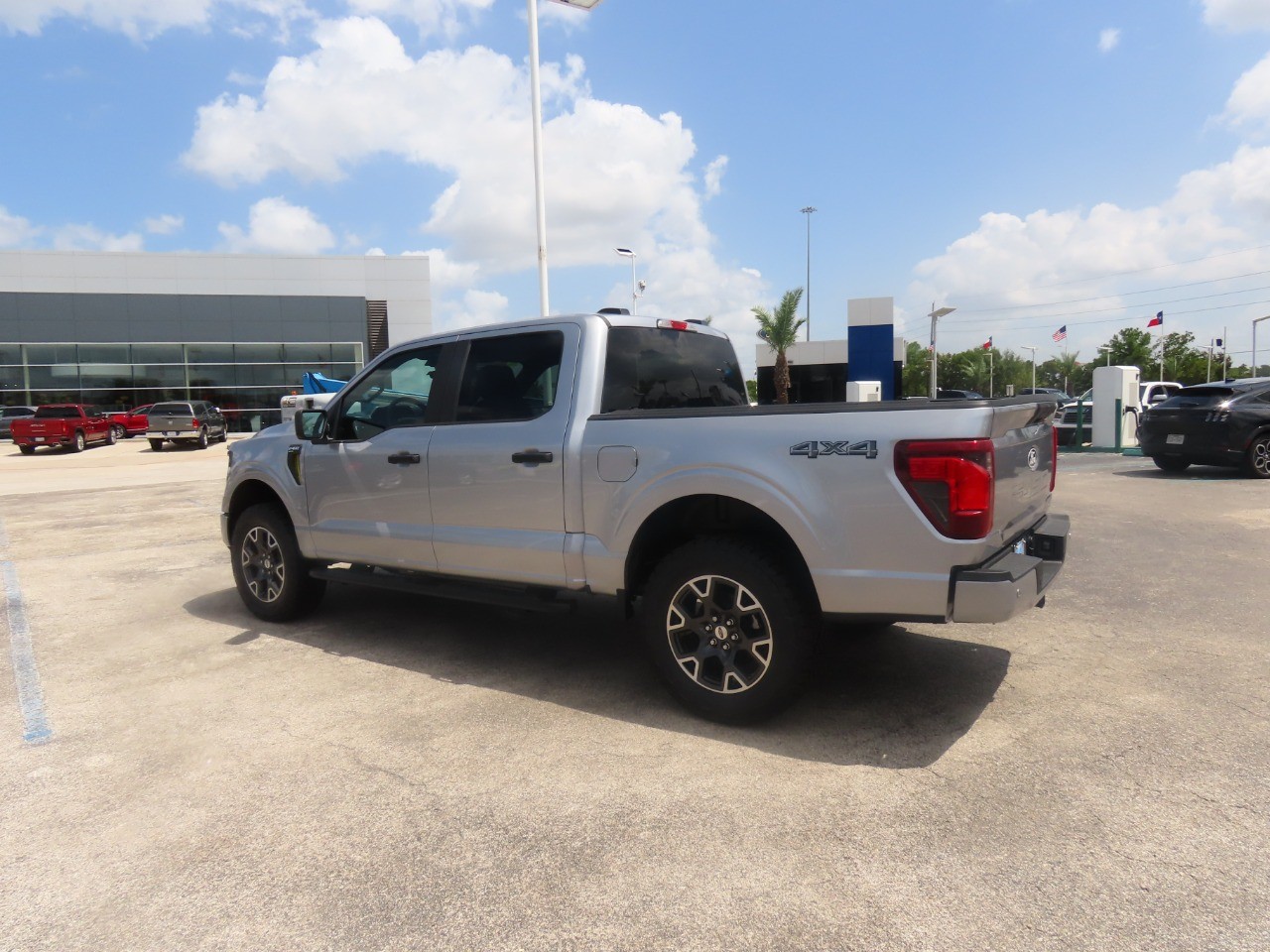 new 2024 Ford F-150 car, priced at $61,595