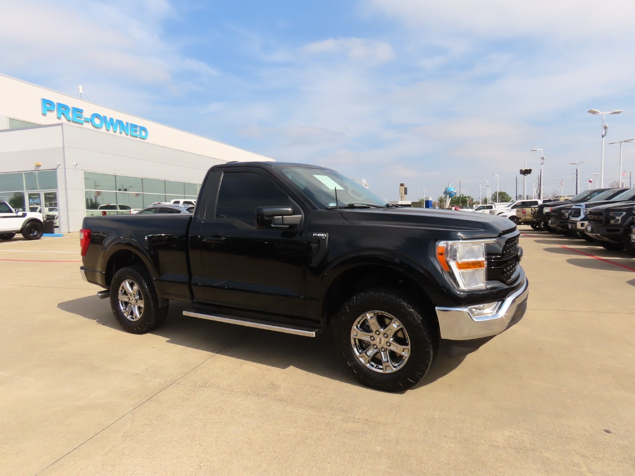 used 2021 Ford F-150 car, priced at $25,999