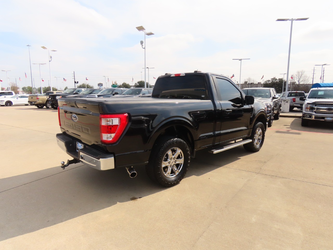 used 2021 Ford F-150 car, priced at $25,999