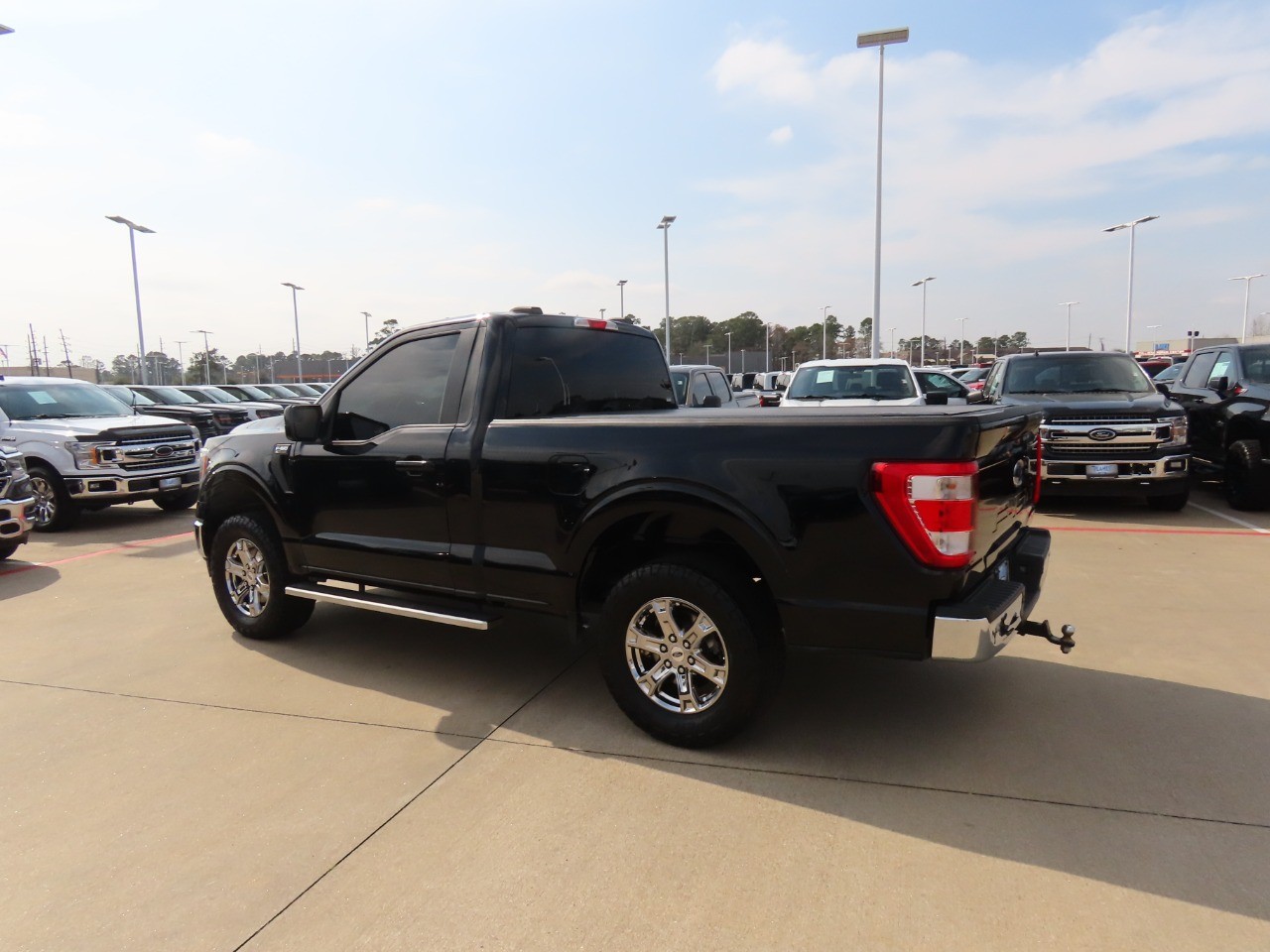 used 2021 Ford F-150 car, priced at $25,999