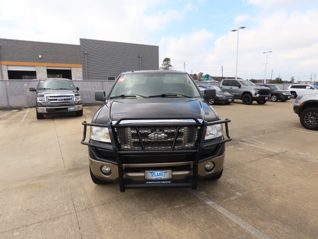 used 2006 Ford F-150 car, priced at $8,999