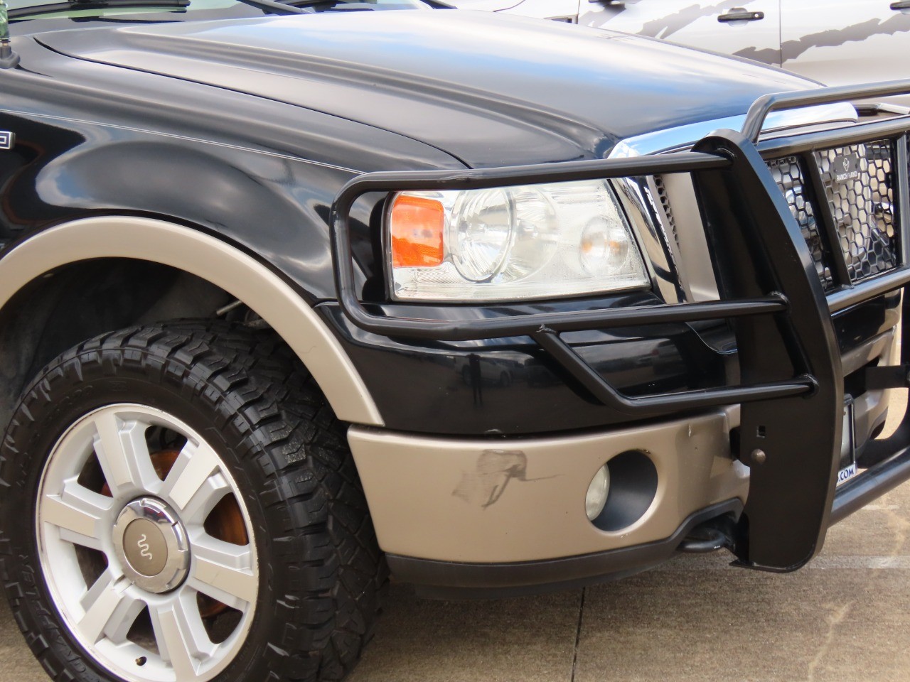 used 2006 Ford F-150 car, priced at $8,999