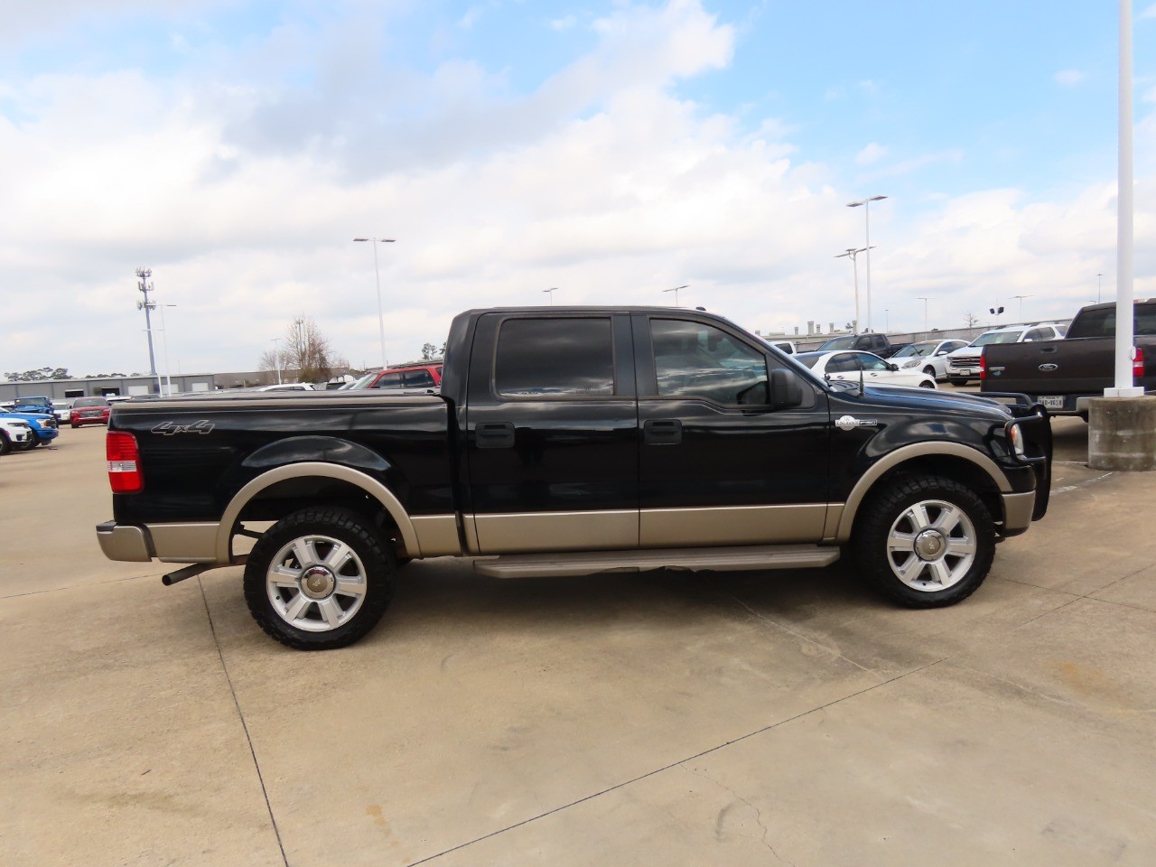 used 2006 Ford F-150 car, priced at $8,999