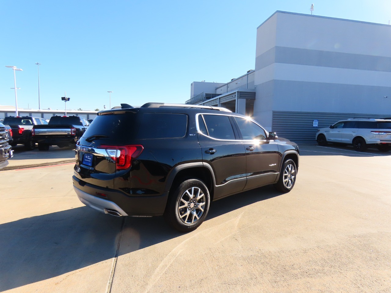 used 2023 GMC Acadia car, priced at $29,999