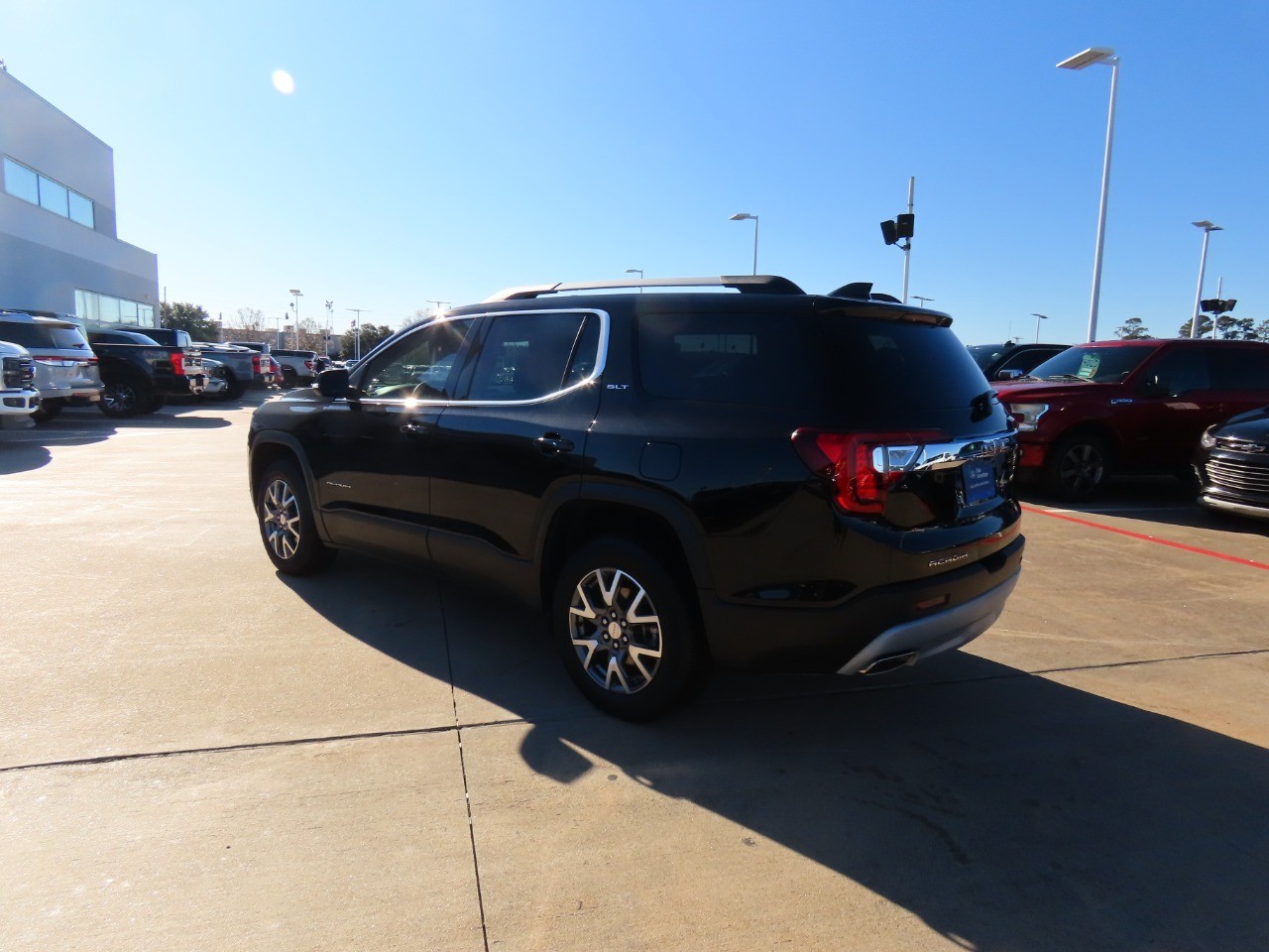 used 2023 GMC Acadia car, priced at $29,999