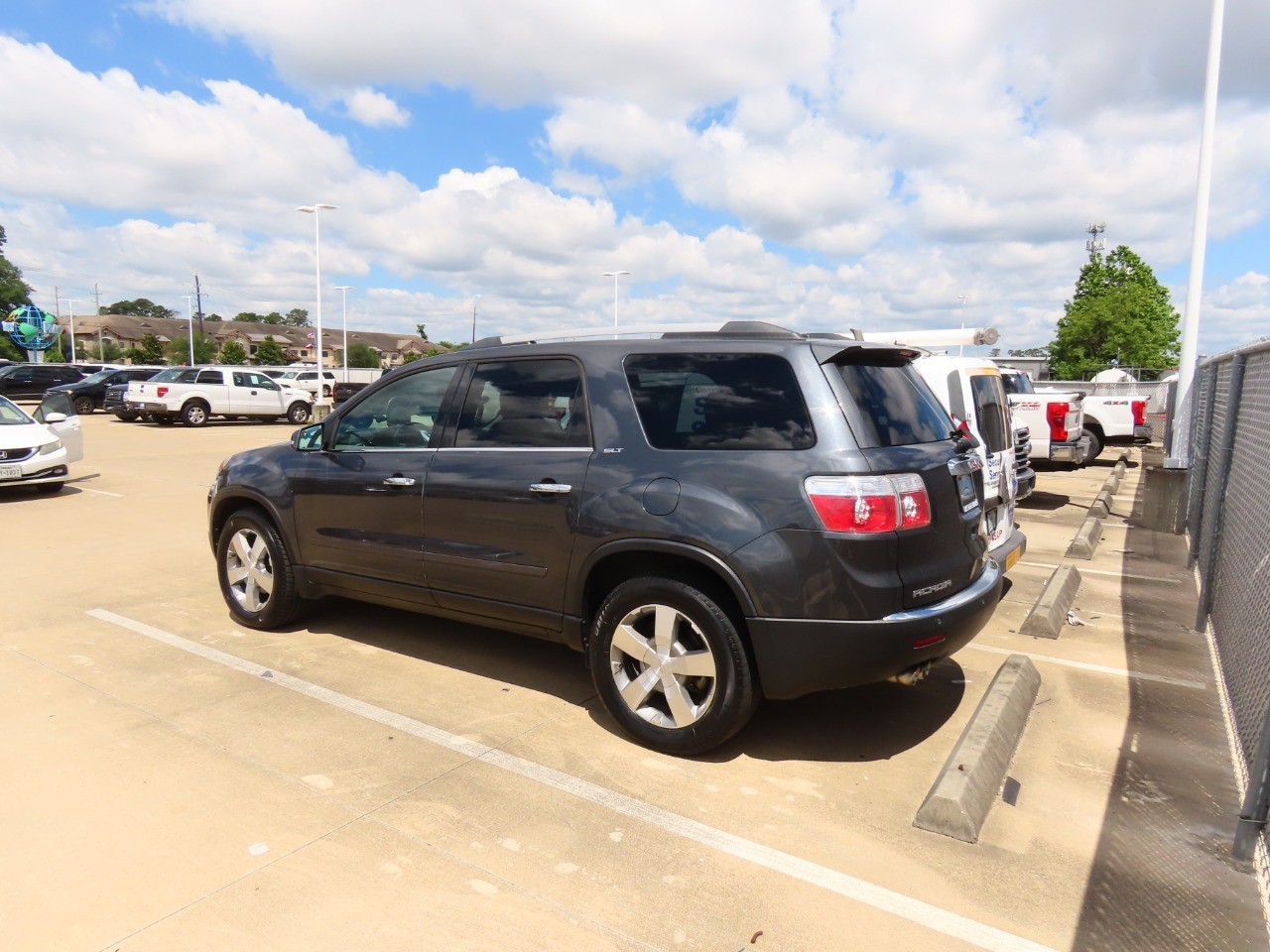 used 2012 GMC Acadia car, priced at $6,999