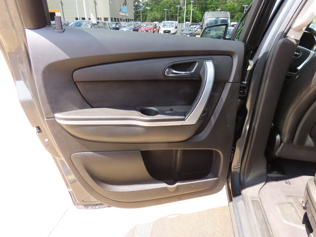 used 2012 GMC Acadia car, priced at $6,999