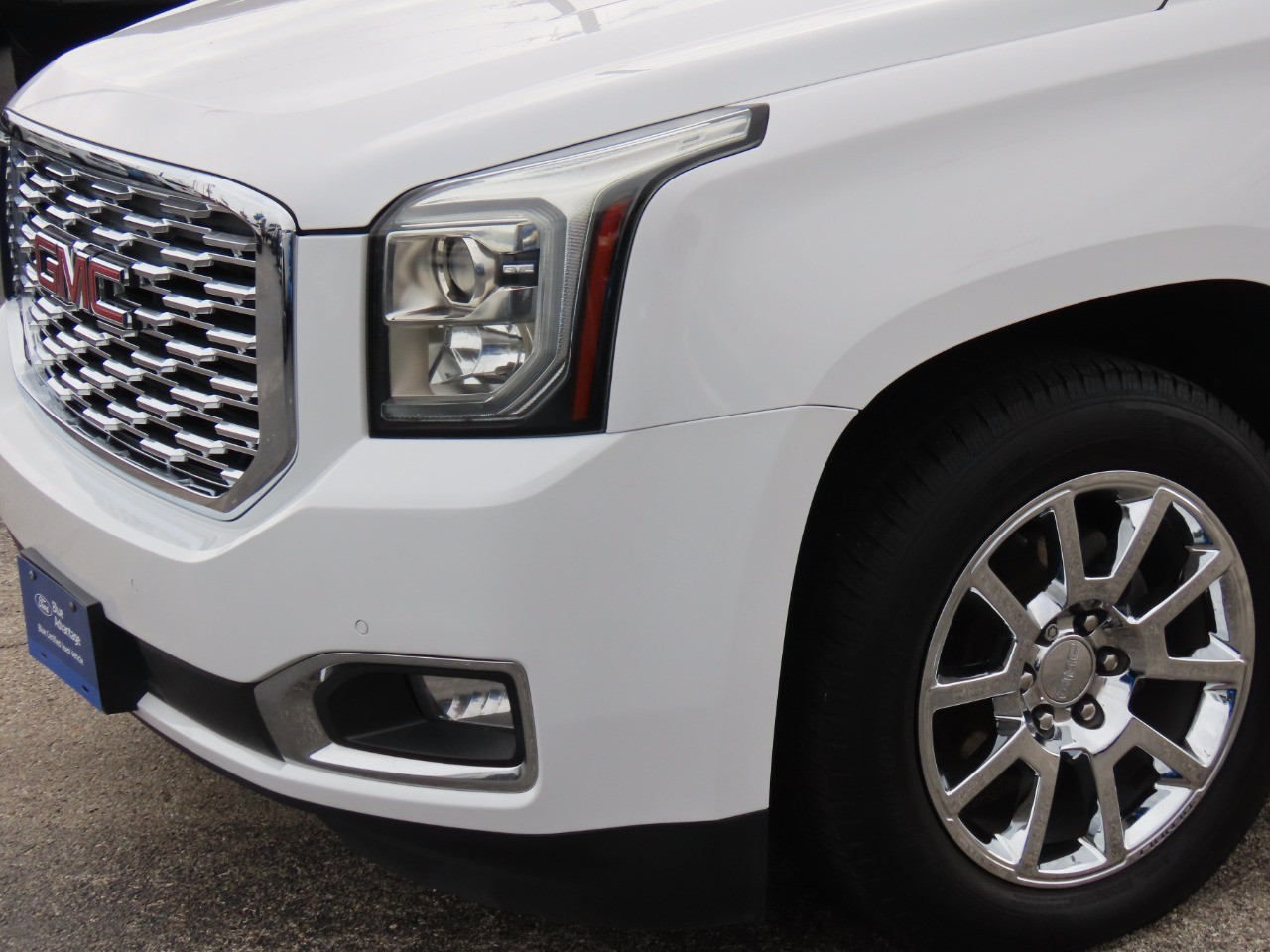 used 2018 GMC Yukon car, priced at $34,999